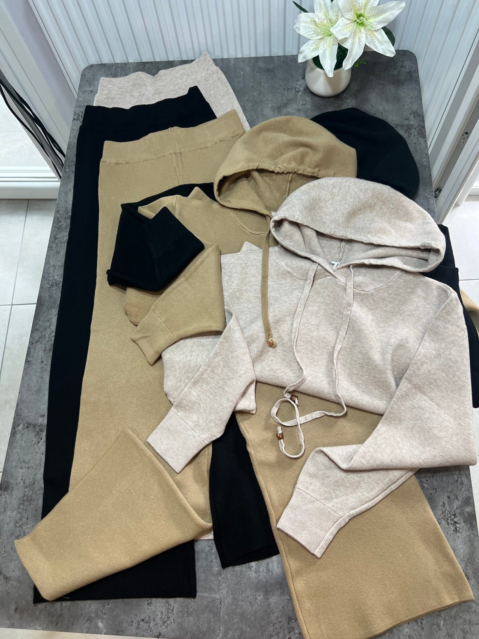 SET DEVE ME HOODIE
