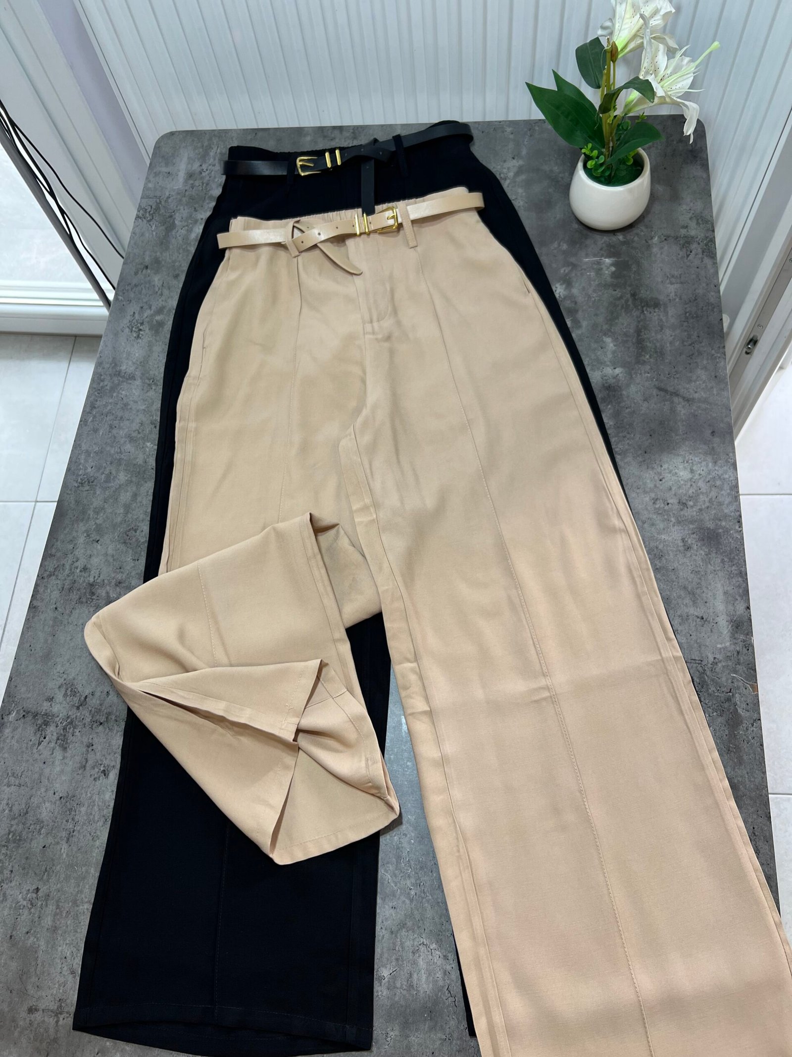 PANTALLONA TE GJATA KLASIKE