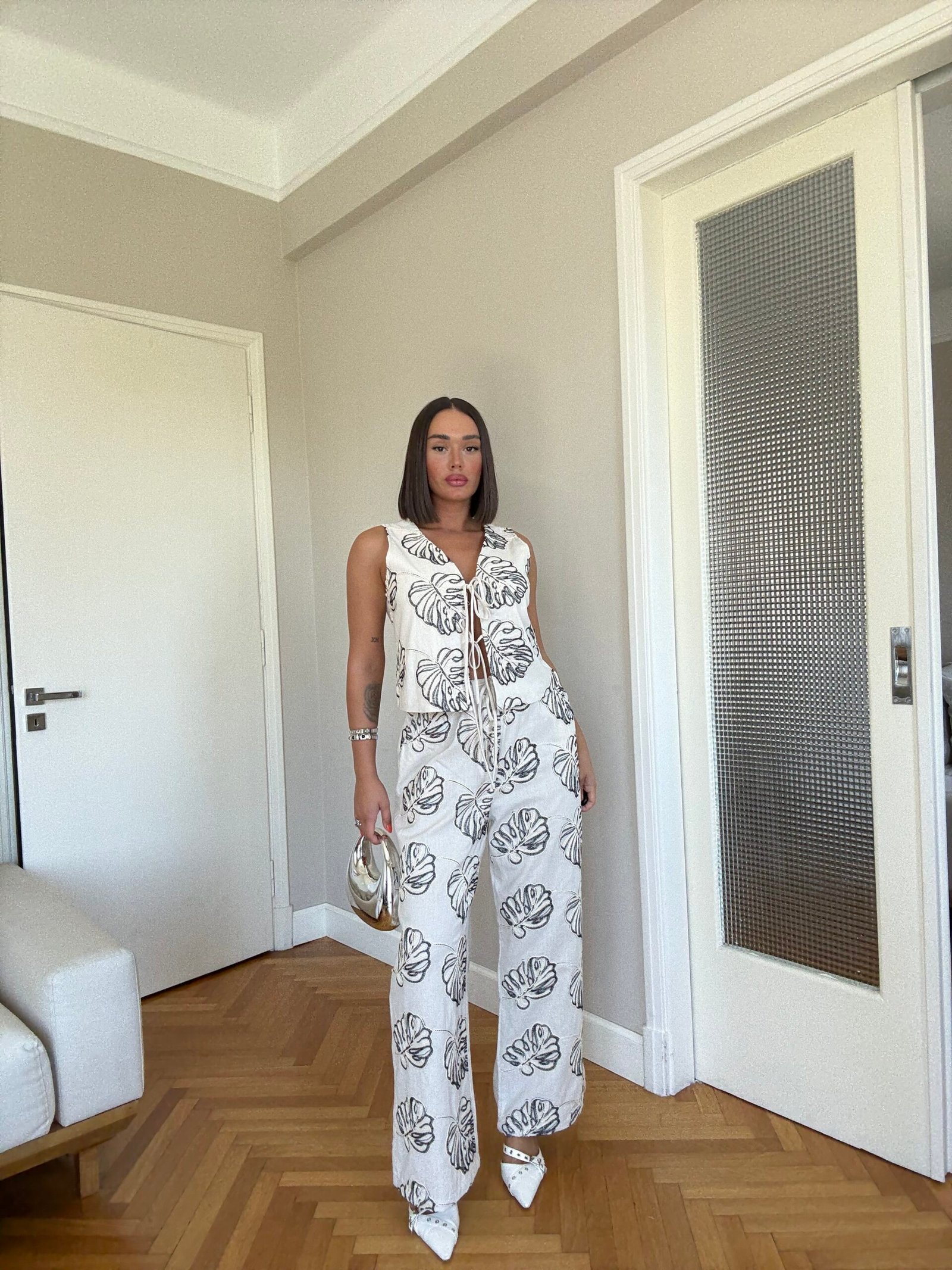 SET LINO ME JELEK