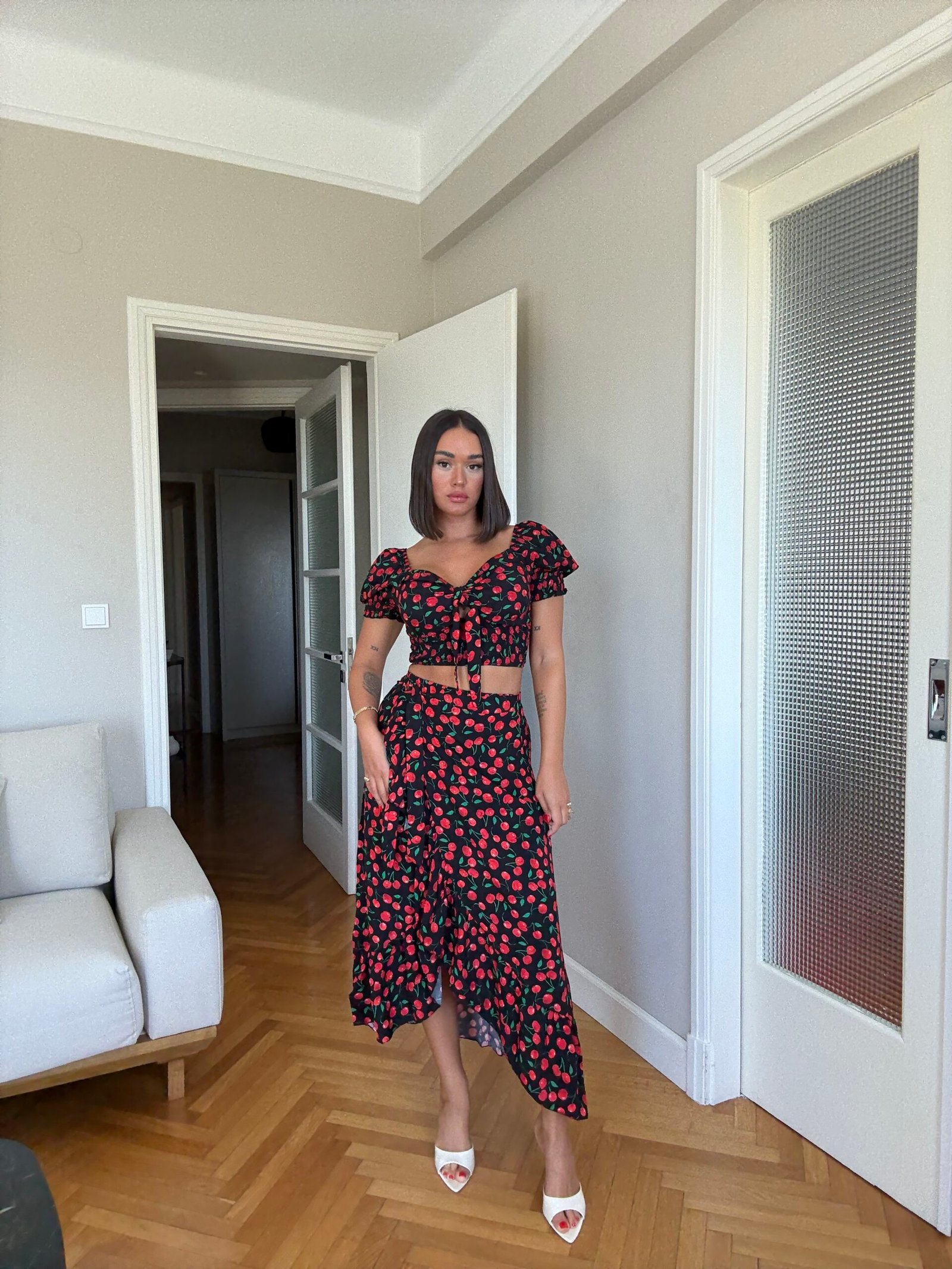 SET ME QERSHI NE STIL RETRO