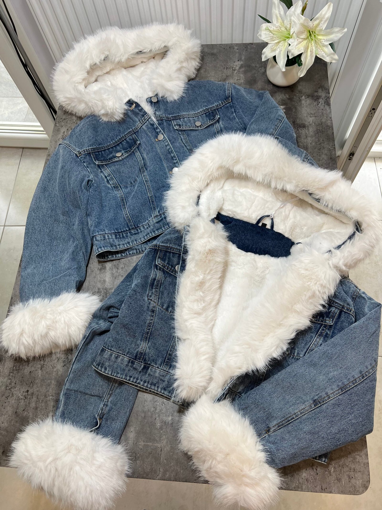 DENIM JACKET WITH FAUX FUR DETAILS