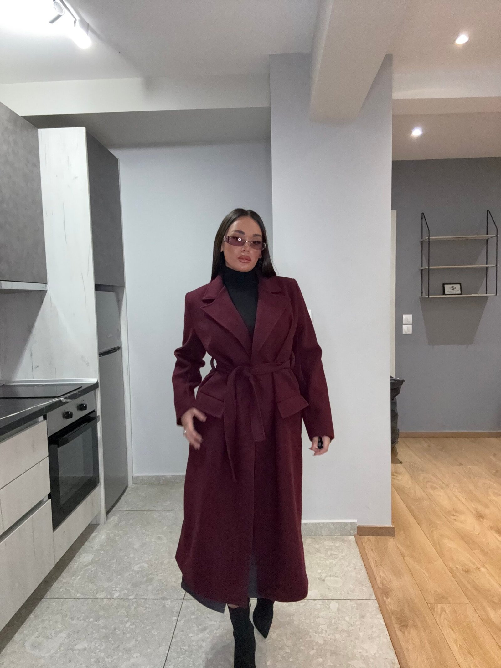 PALLTO KLASIKE ME RRIP NË BEL