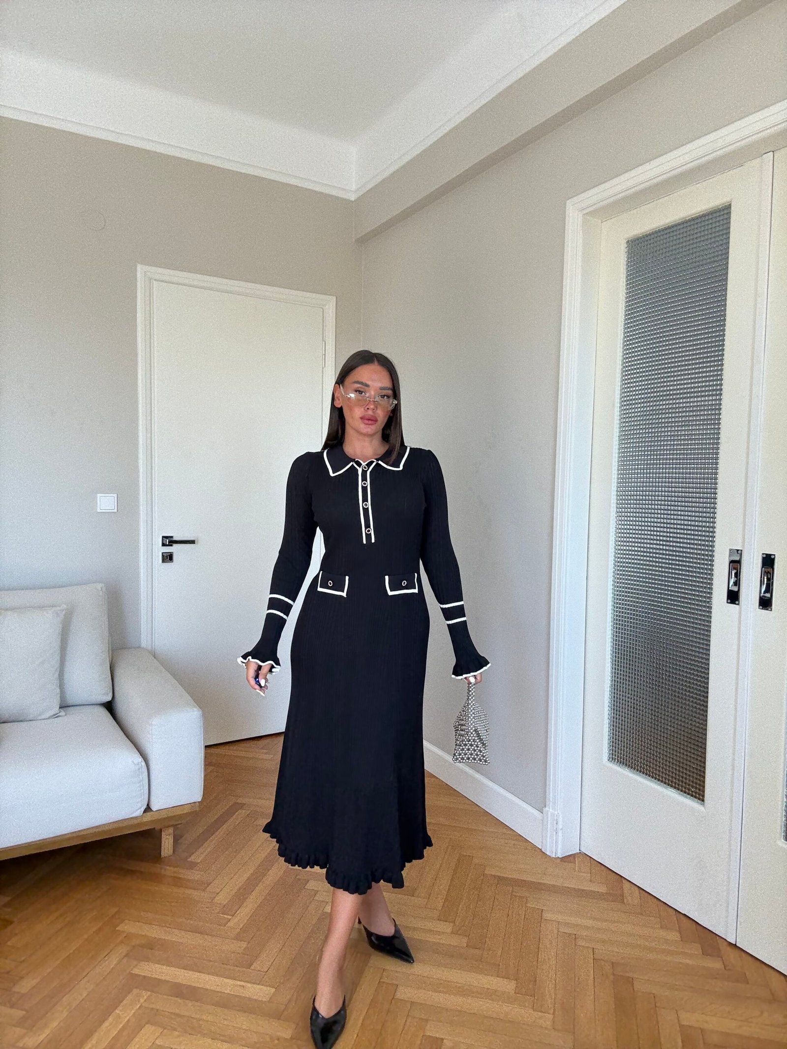 FUSTAN TRIKOTAZH MIDI ME JAKË DHE KONTRAST NGJYRASH