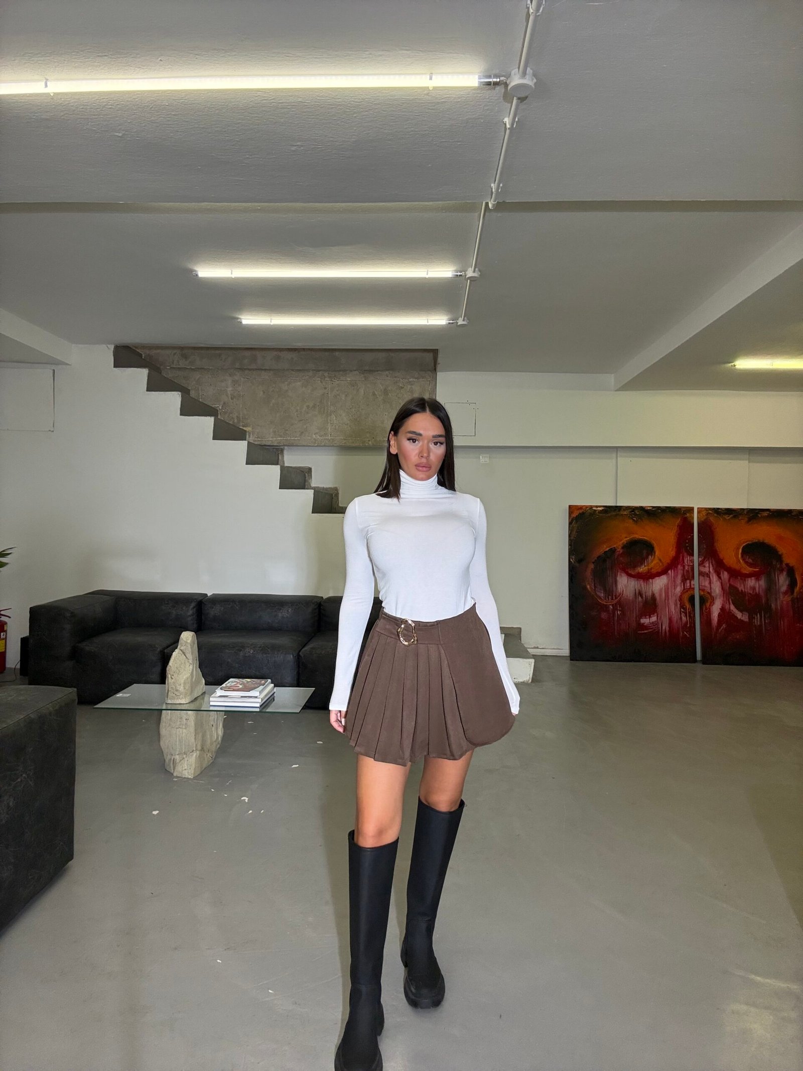 FUNDPANTALLON ME PALA DHE DETAJ RRIPI NË BEL