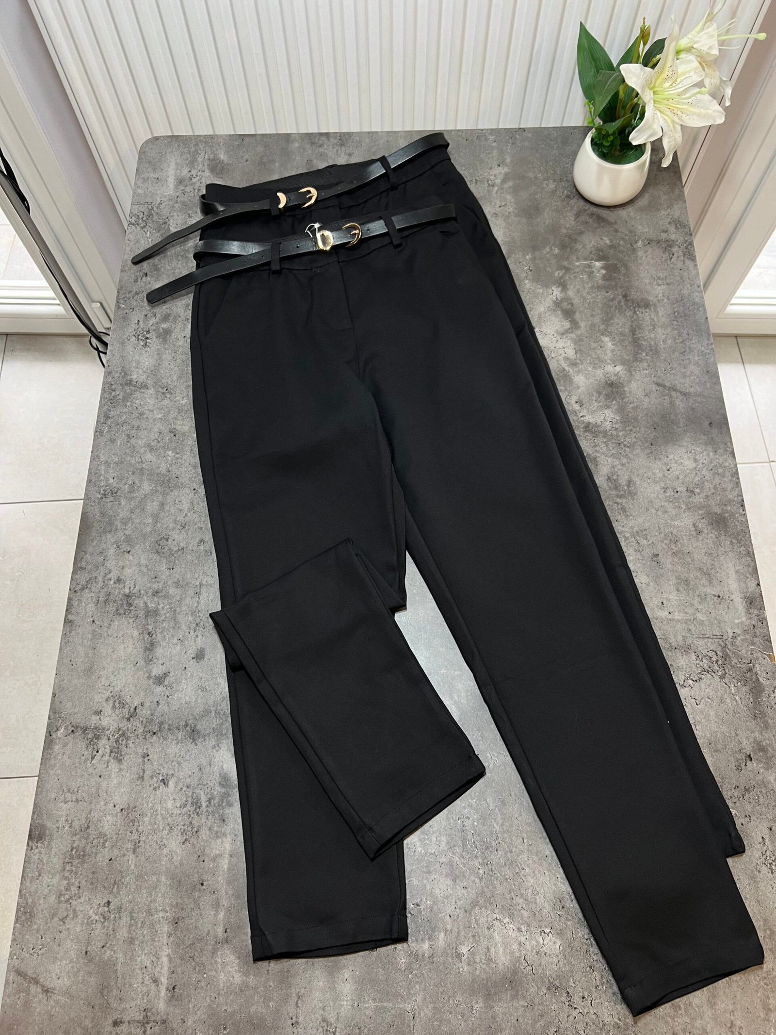 PANTALLONA KLASIKE ME RRIP DHE LLASTIK TË BRENDSHËM