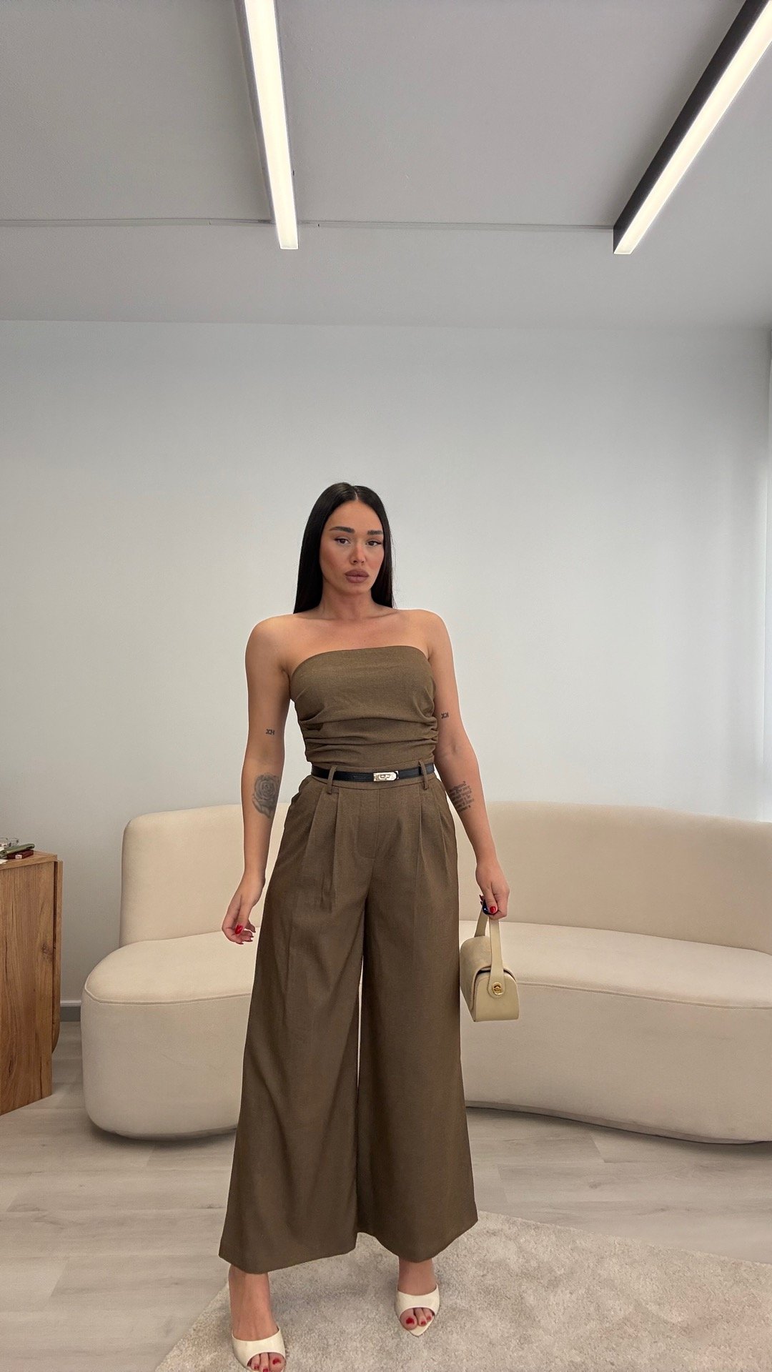 JUMPSUIT  BUST ME RRIP NË BEL