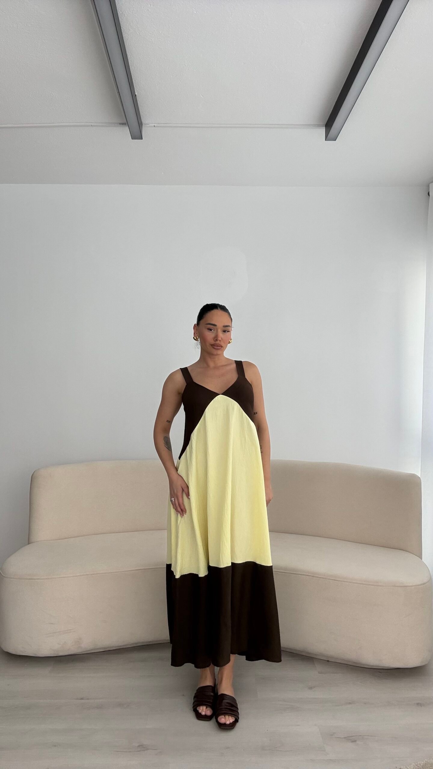 FUSTAN MAXI ME PRERJEN KONTRASTI