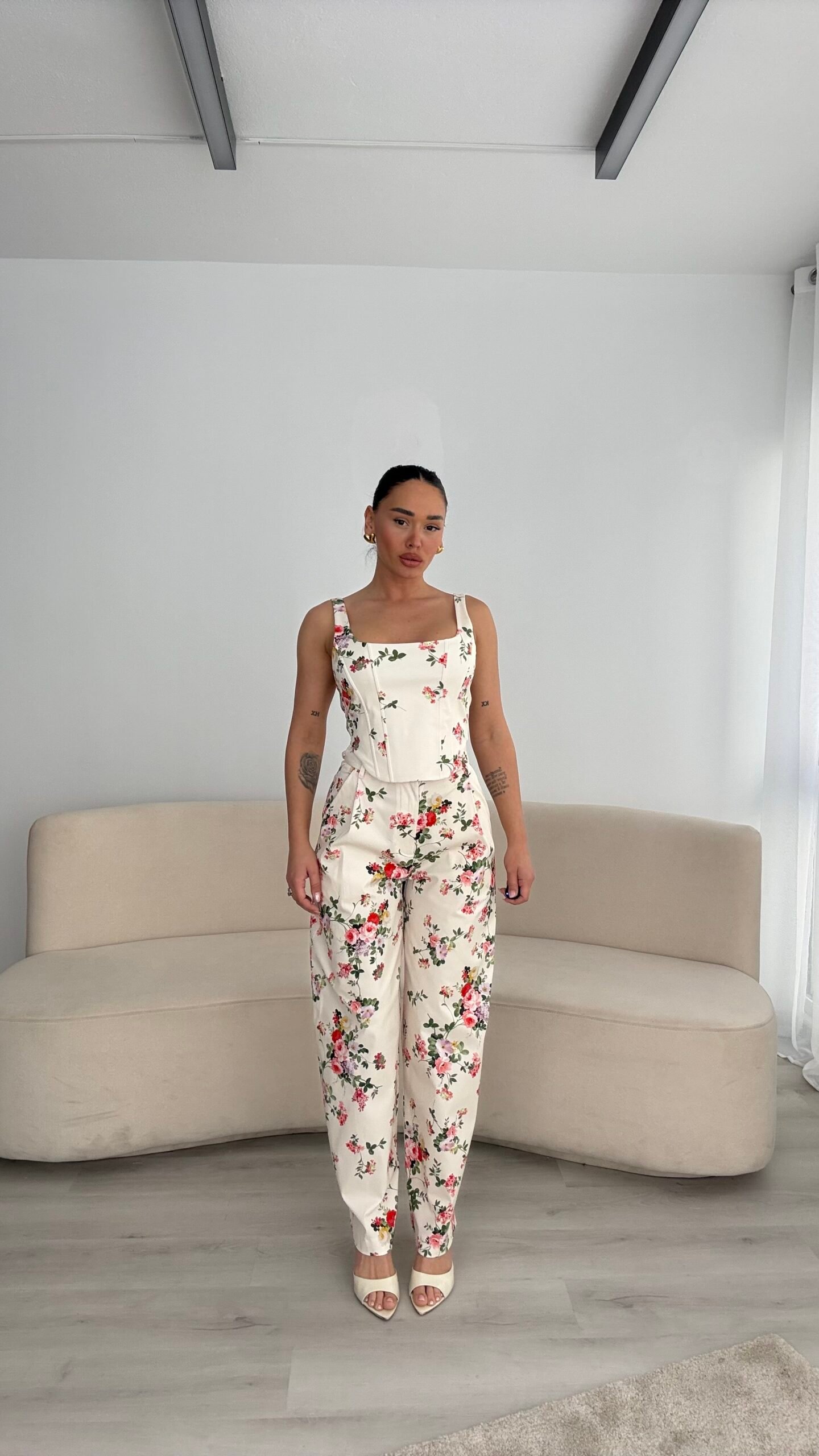 SET 2 PJESËSH LUMINA ME PRINT FLORAL