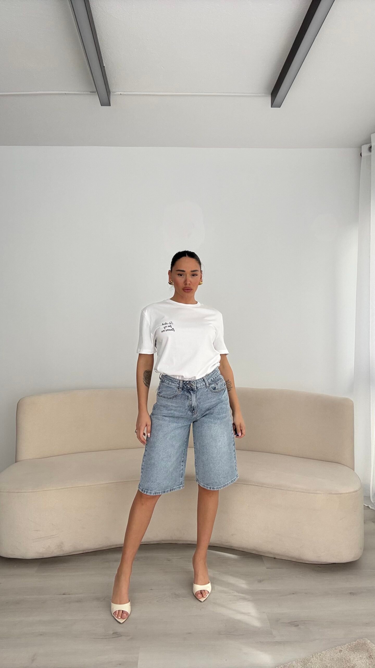 XHINSE BERMUDA ME DETAJE PINK