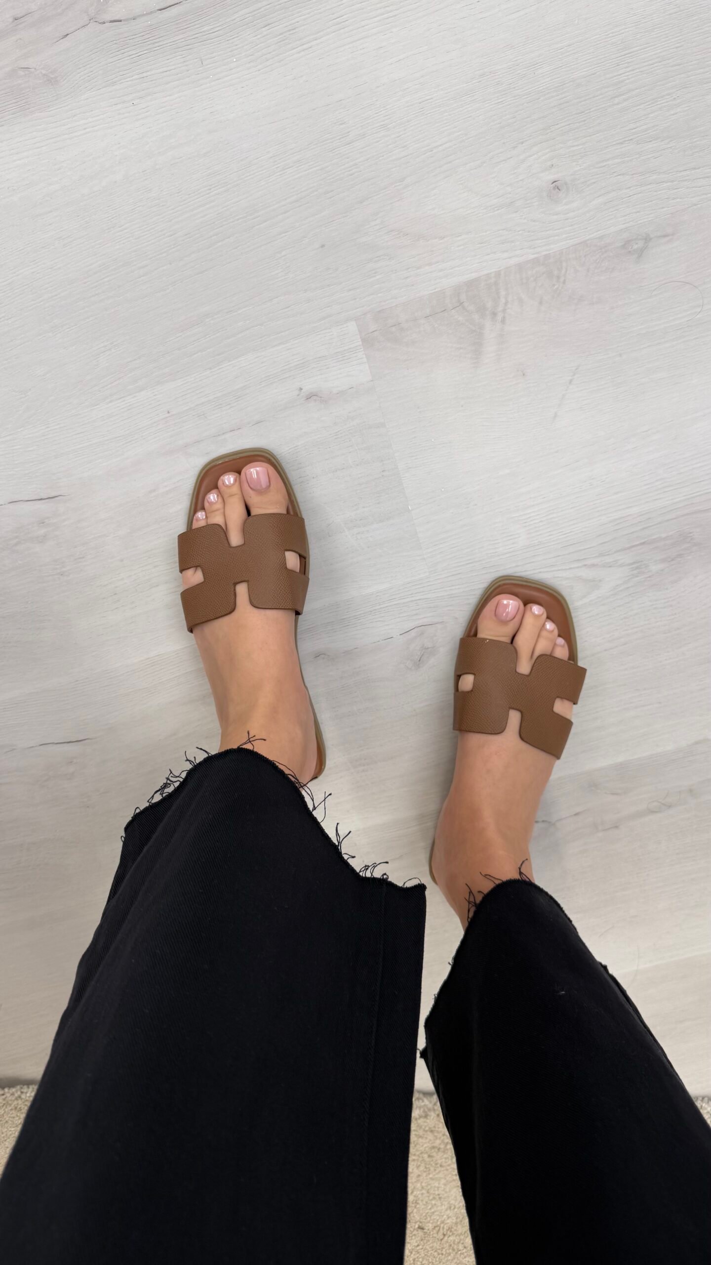 MULES MINIMAL CHIC