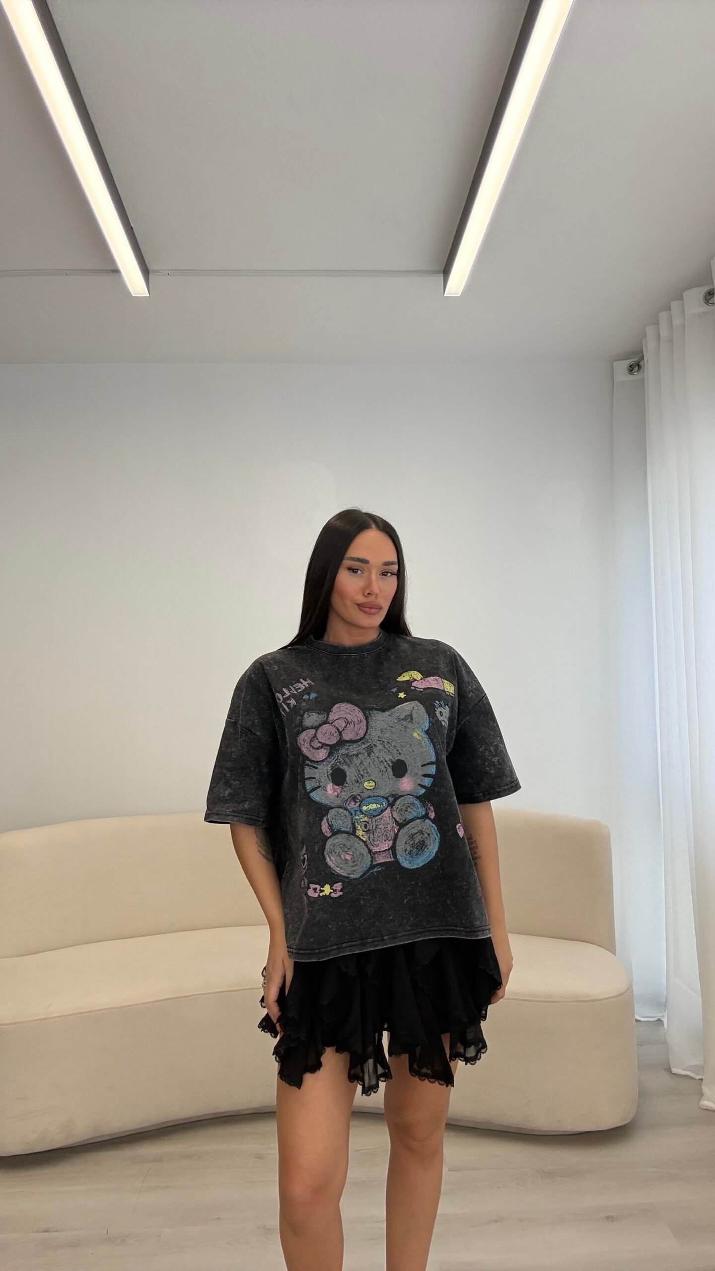 T-SHIRT OVERSIZE “HELLO KITTY WASHED”